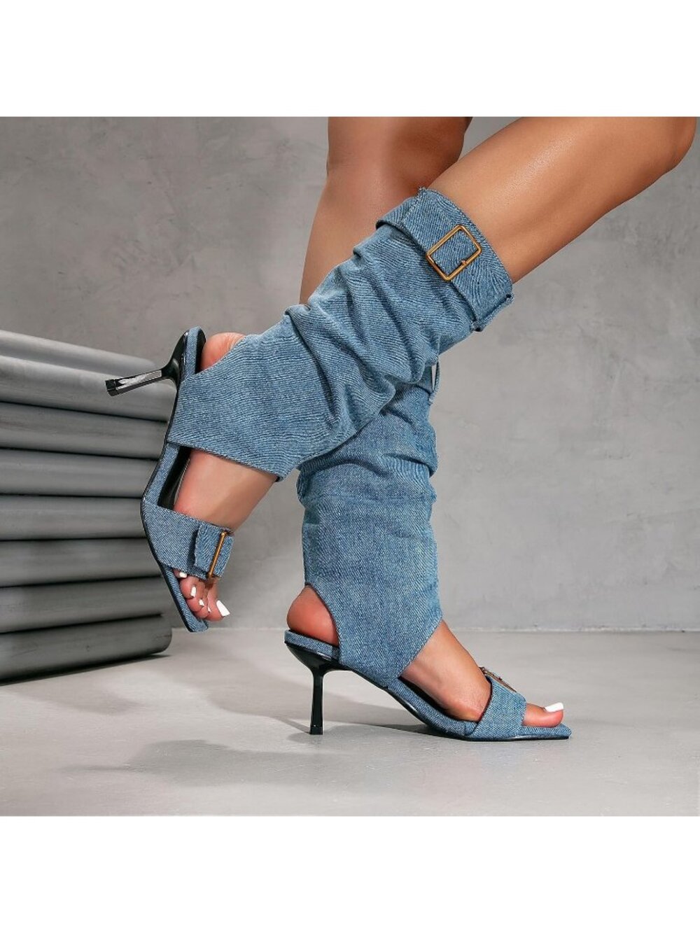 Women's Blue Faux Suede Belt Buckle Vintage Square Open Toe Slingback Low Heels - Picture 2 of 7